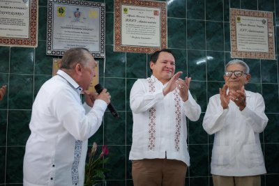 Celebran 50 aniversario de la escuela federal número 5 “Alfredo Barrera Vásquez”