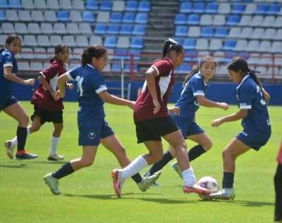 Concreta Quintana Roo tres boletos para jugar los Nacionales CONADE 2025 en la disciplina de futbol