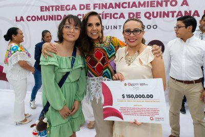 Impulsa Mara Lezama el talento científico al entregar financiamiento a investigadoras e investigadores