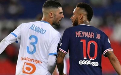 Neymar y Álvaro González vuelven a protagonizan fuerte pelea, ahora en Twitter