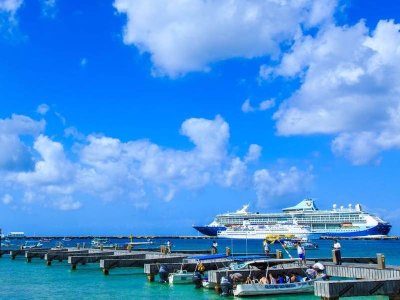Prolongan llegada de navieras al Caribe Mexicano