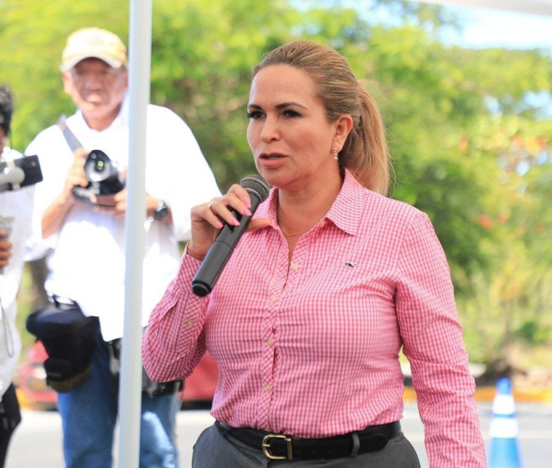 Renueva Lili Campos arterias vehiculares en beneficio de la gente
