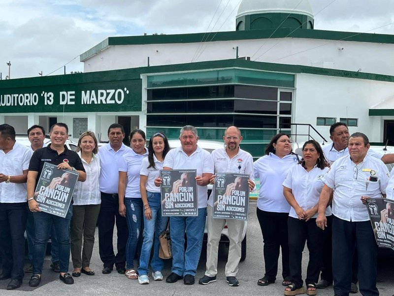 TAXISTAS DE CANCÚN VAN POR “UN CAMBIO DE JUICIOS Y ACTITUDES”