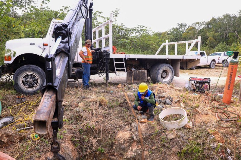 Tras compromiso con Lili Campos, Aguakan inicia trabajos en el servicio de agua