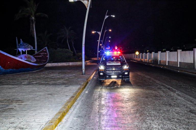 Trasladan a menor abandonada en Isla Mujeres a casa hogar en Chetumal
