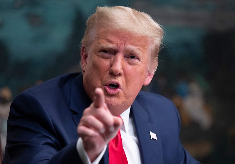 Trump asegura que juicio político en su contra es “ridículo” y causa “inmensa ira”