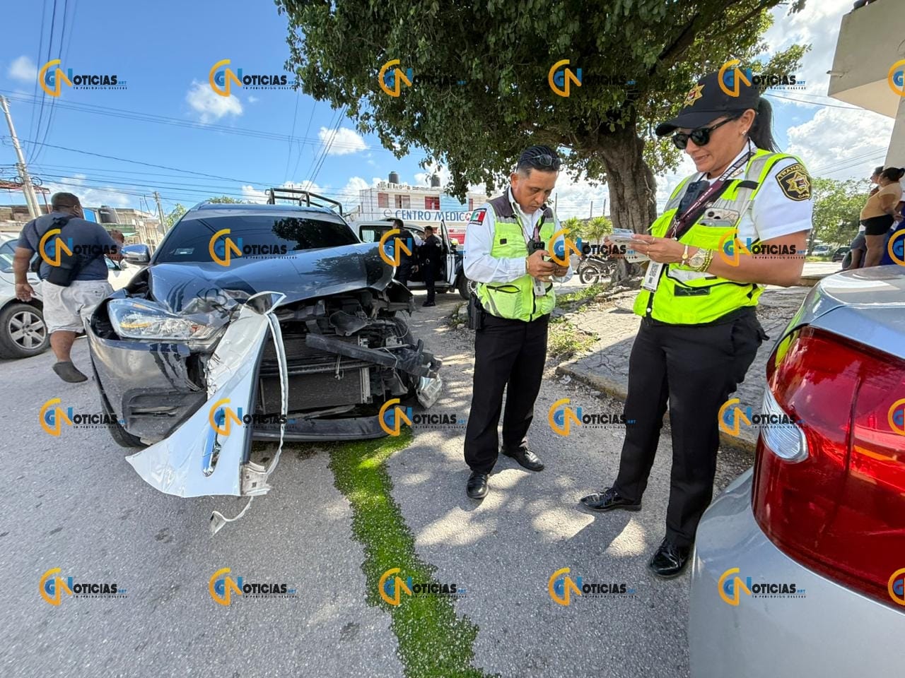 Un fuerte accidente dejó varios lesionados y daños materiales en la Región 230.