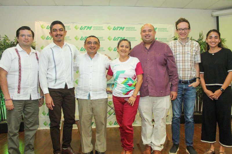 UTM presenta libro sobre valores y desarrollo humano