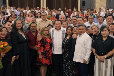 Yucatán amplía aguinaldo a docentes de nivel medio superior